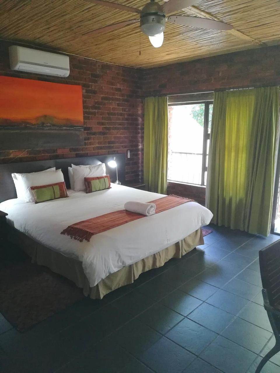 24 Onvrey Guest House Boksburg Exterior foto