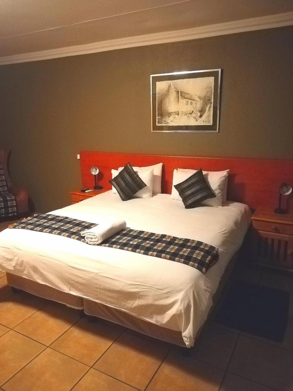 24 Onvrey Guest House Boksburg Exterior foto