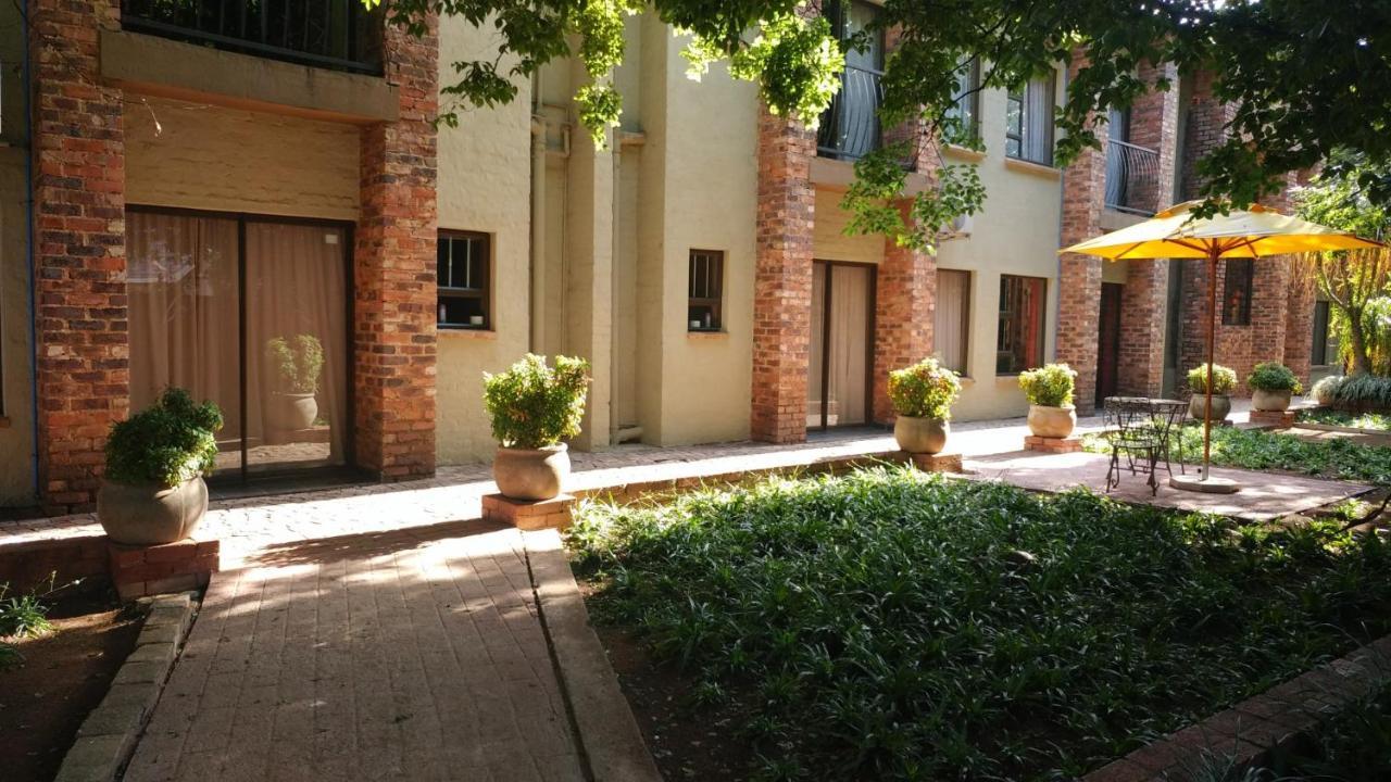 24 Onvrey Guest House Boksburg Exterior foto